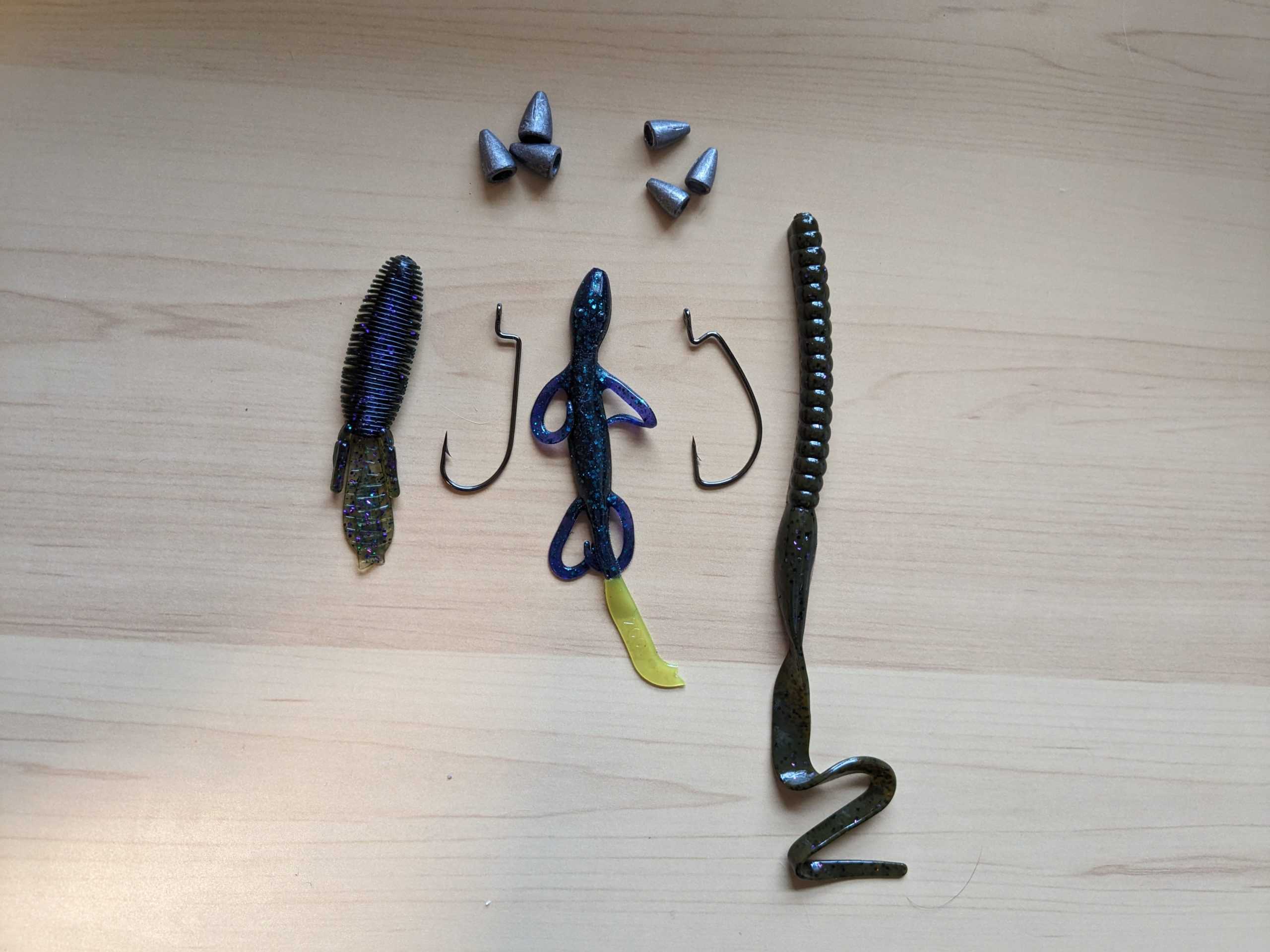 Soft plastic worm and lizard baits for summer bass fishing
